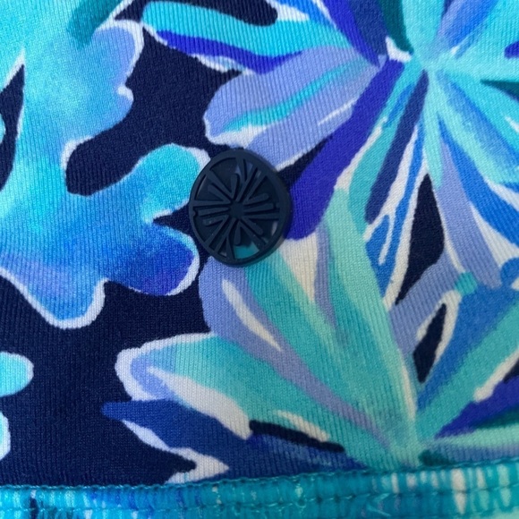 NWOT Lilly Pulitzer Size Small Leggings Luxletic Blue Purple Colors - Picture 4 of 6